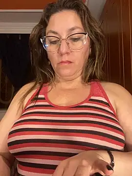 Luna-nevada online show from 04.15.26