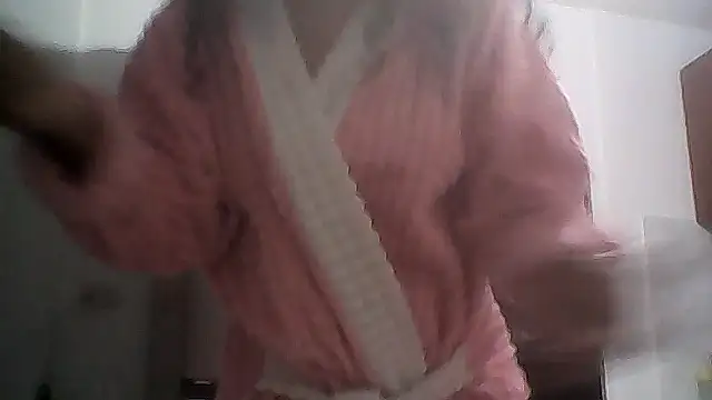 Paula6Colombia online show from 12.21.25