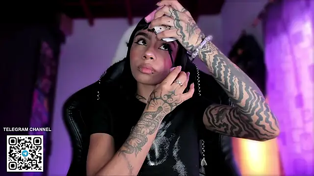 sofiafenty online show from 03.18.26