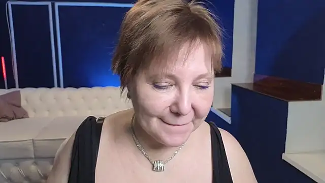 Kira Kenet online show from 03.10.25