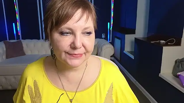 Kira Kenet online show from 03.12.25