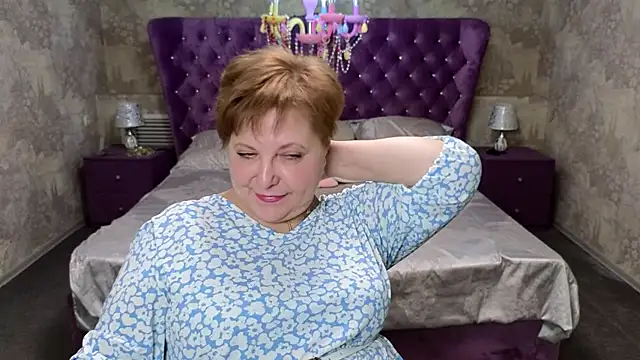 Kira Kenet online show from 03.20.25