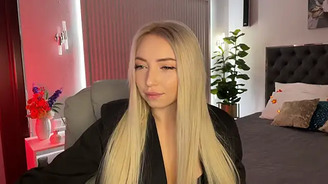 OhMyEmma online show from 10.16.25