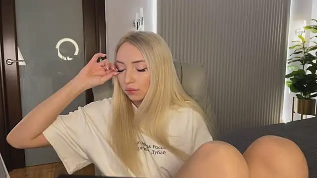 OhMyEmma online show from 02.05.26