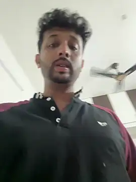 Snapshot of MIRTHICK2002 chatting on 10.29.25 MIRTHICK2002 online show from 10.29.25