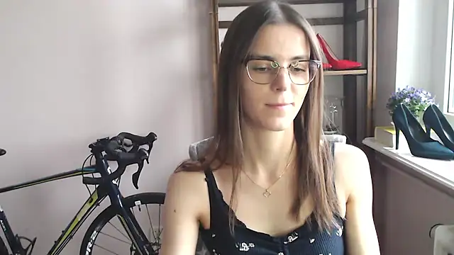 love megi online show from 02.05.26