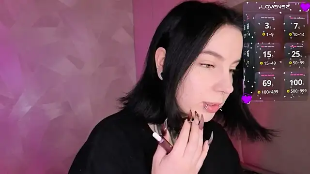 Snapshot of yourvodka chatting on 05.27.26 yourvodka online show from 05.27.26