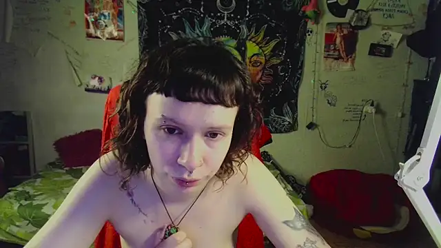 Snapshot of Lil_foxxx chatting on 06.23.26 Lil foxxx online show from 06.23.26