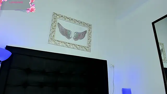 Lola Blondie online show from 10.02.25