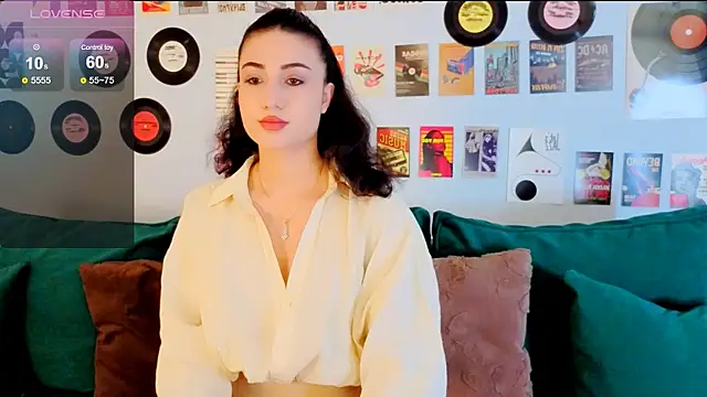 Snapshot of Maya_Rogerss chatting on 06.16.26 Maya Rogerss online show from 06.16.26