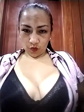 Carlasm- online show from 10.03.25