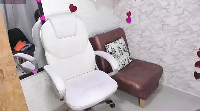 goldilockss15 online show from 03.08.25