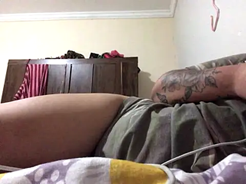 babyluzzy online show from 11.19.25