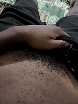 Snapshot of 2BigBlacxxx chatting on 03.10.25 2BigBlacxxx online show from 03.10.25