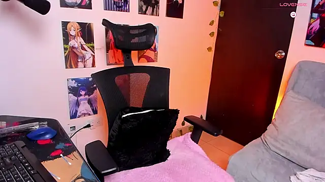 Vickysth online show from 03.28.26