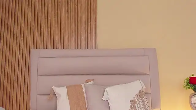 FatimaEvans online show from 12.20.25