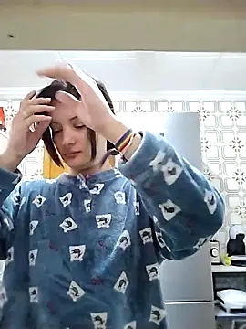 Seet Hanna online show from 02.22.26