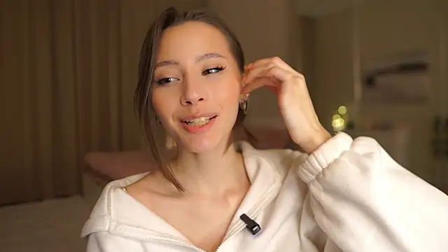 EditaBails online show from 01.16.26