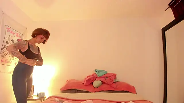 Alessamoth online show from 03.19.26