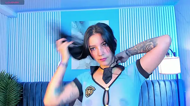 roxy hell online show from 11.11.25