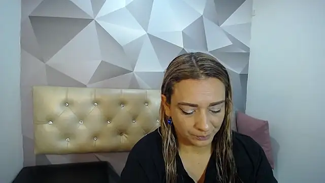 Milf-Prettyboobs online show from 12.14.25