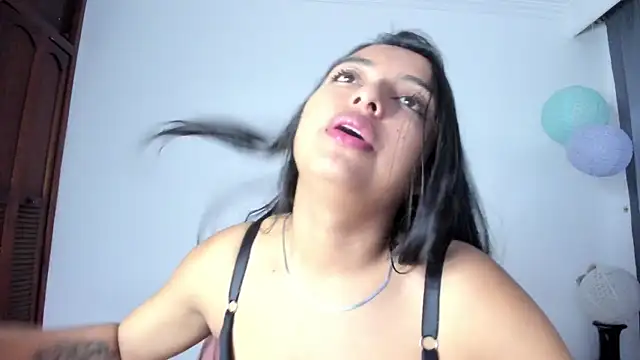 sweet cinamon online show from 09.08.25