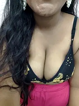 Snapshot of priya_00143 chatting on 05.23.26 priya 00143 online show from 05.23.26