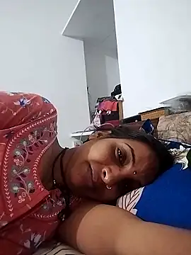 Hotty-Nidhi online show from 03.14.25