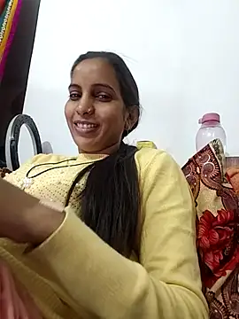 Hotty-Nidhi online show from 01.18.26