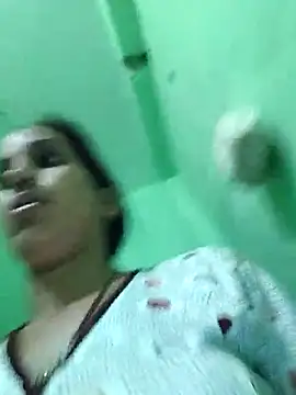 Hotty-Nidhi online show from 03.25.26