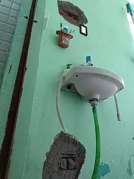 Hotty-Nidhi online show from 04.16.26