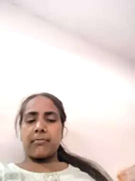 Snapshot of indiancute43 chatting on 06.23.26 indiancute43 online show from 06.23.26