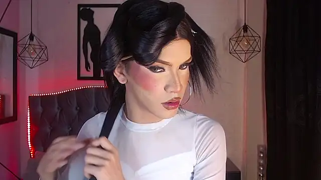 agatha rodriguez online show from 03.06.26