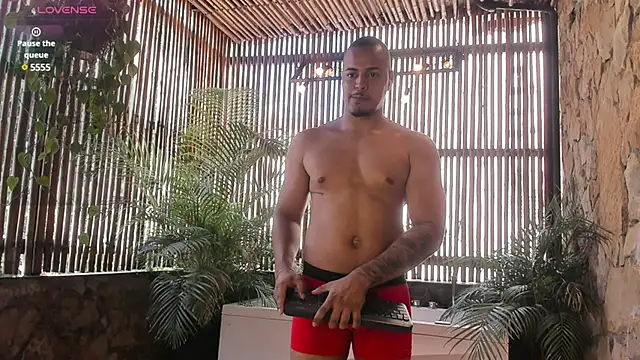 AshtonnSummer online show from 03.19.25