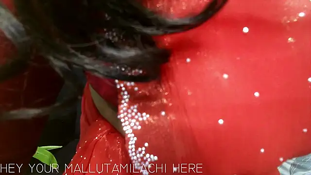 Snapshot of mallutamizhachi chatting on 10.19.25 mallutamizhachi online show from 10.19.25