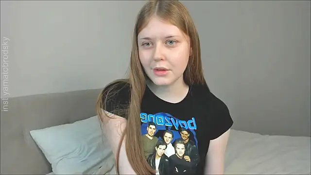 Snapshot of YamatoBrodsky chatting on 10.23.25 YamatoBrodsky online show from 10.23.25