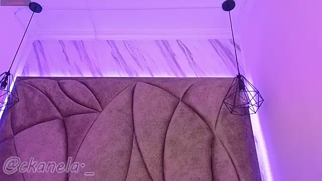 Kanela miller  online show from 11.21.25