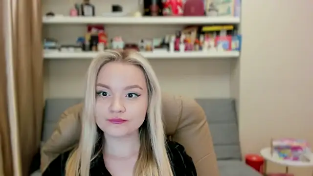 Kara Smith  online show from 04.24.26