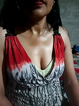 Snapshot of Shurbhi-Sharma chatting on 09.11.25 Shurbhi-Sharma online show from 09.11.25