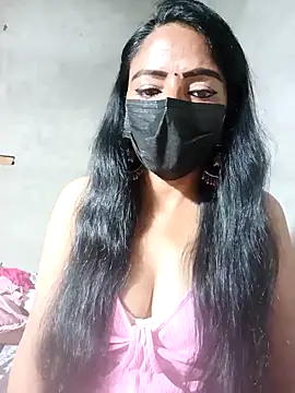 Snapshot of Shurbhi-Sharma chatting on 11.06.25 Shurbhi-Sharma online show from 11.06.25