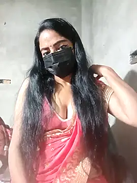 Snapshot of Shurbhi-Sharma chatting on 11.14.25 Shurbhi-Sharma online show from 11.14.25