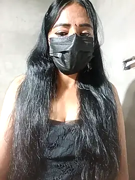 Snapshot of Shurbhi-Sharma chatting on 11.15.25 Shurbhi-Sharma online show from 11.15.25