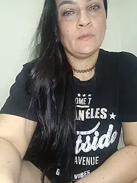 Snapshot of megan_milf79 chatting on 07.18.26 megan milf79 online show from 07.18.26