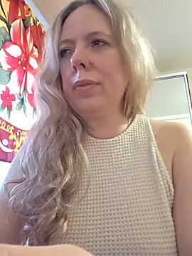 Snapshot of Irina3718 chatting on 06.12.26 Irina3718 online show from 06.12.26