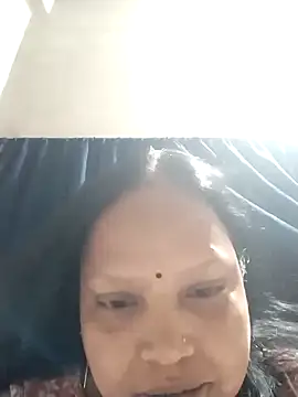 Snapshot of Arohi35 chatting on 03.11.25 Arohi35 online show from 03.11.25