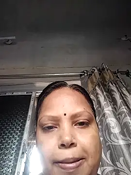 Snapshot of Arohi35 chatting on 03.19.25 Arohi35 online show from 03.19.25