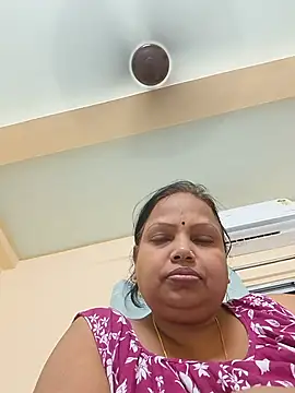 Snapshot of Arohi35 chatting on 05.17.26 Arohi35 online show from 05.17.26
