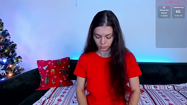 Eva McCoy online show from 12.05.25