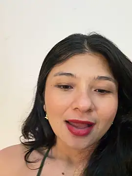 Snapshot of Guadalupe_Lopez chatting on 05.20.26 Guadalupe Lopez online show from 05.20.26