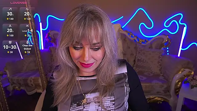 CandyLadyyy online show from 10.18.25